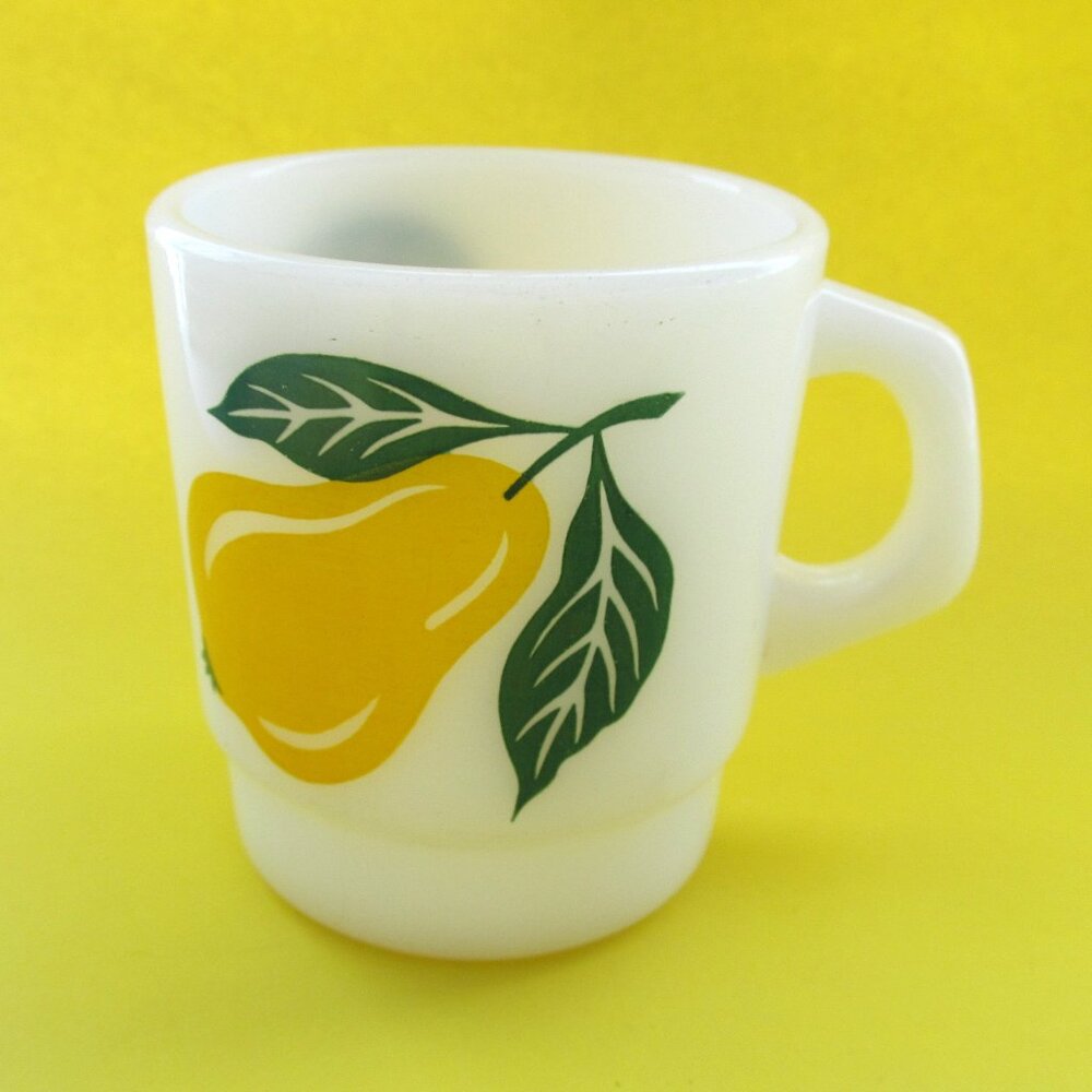 Vintage Termocrisa milk glass mug Yellow pear